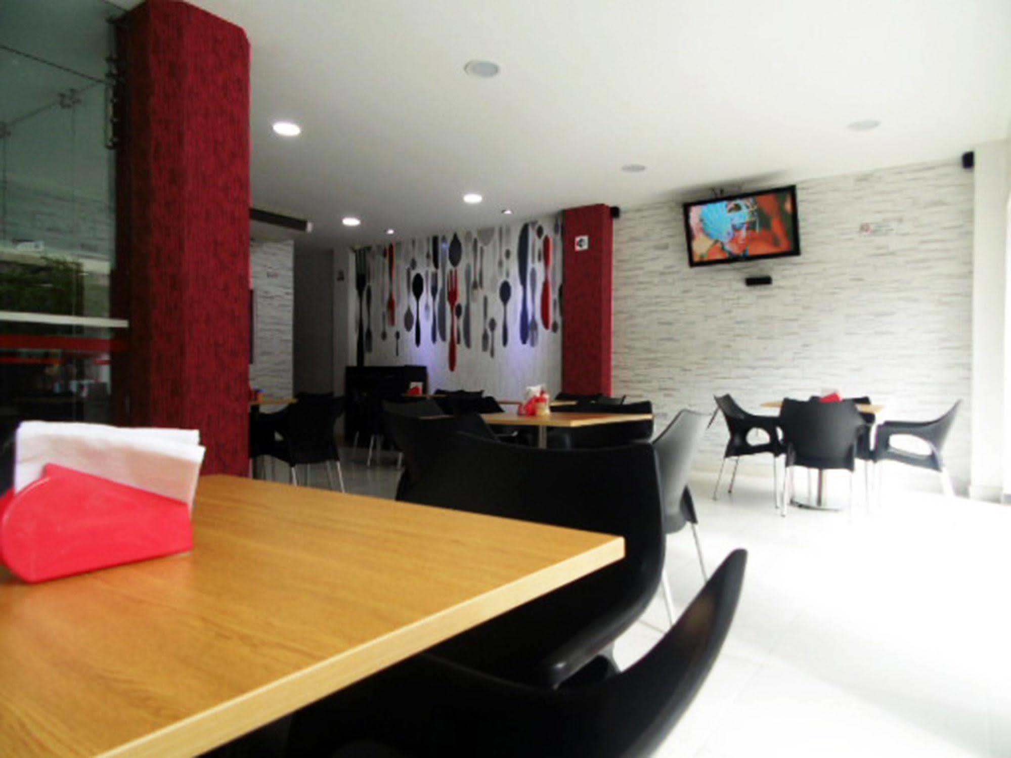 Hotel Exelsior Cúcuta Buitenkant foto